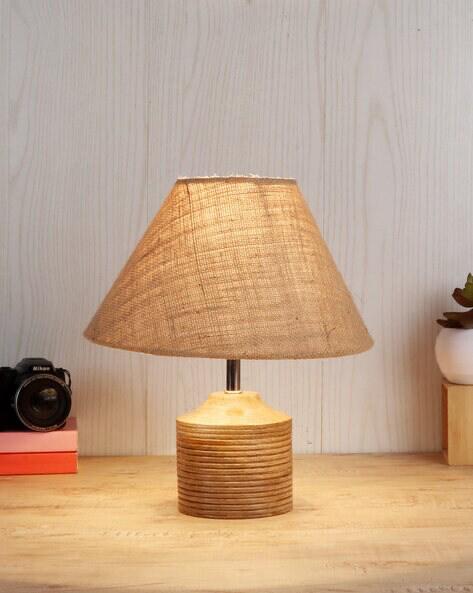 Ribbed Wooden Table Lamp